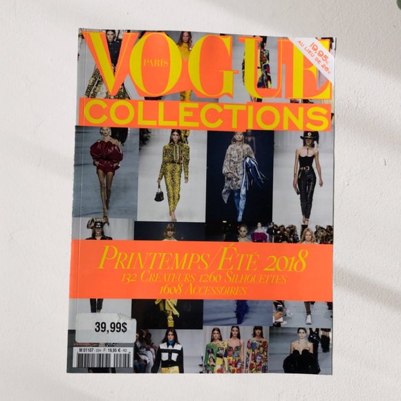 Vogue Magazine Paris Collections Spring Summer 2018, 306 pages - Picture 1 of 12